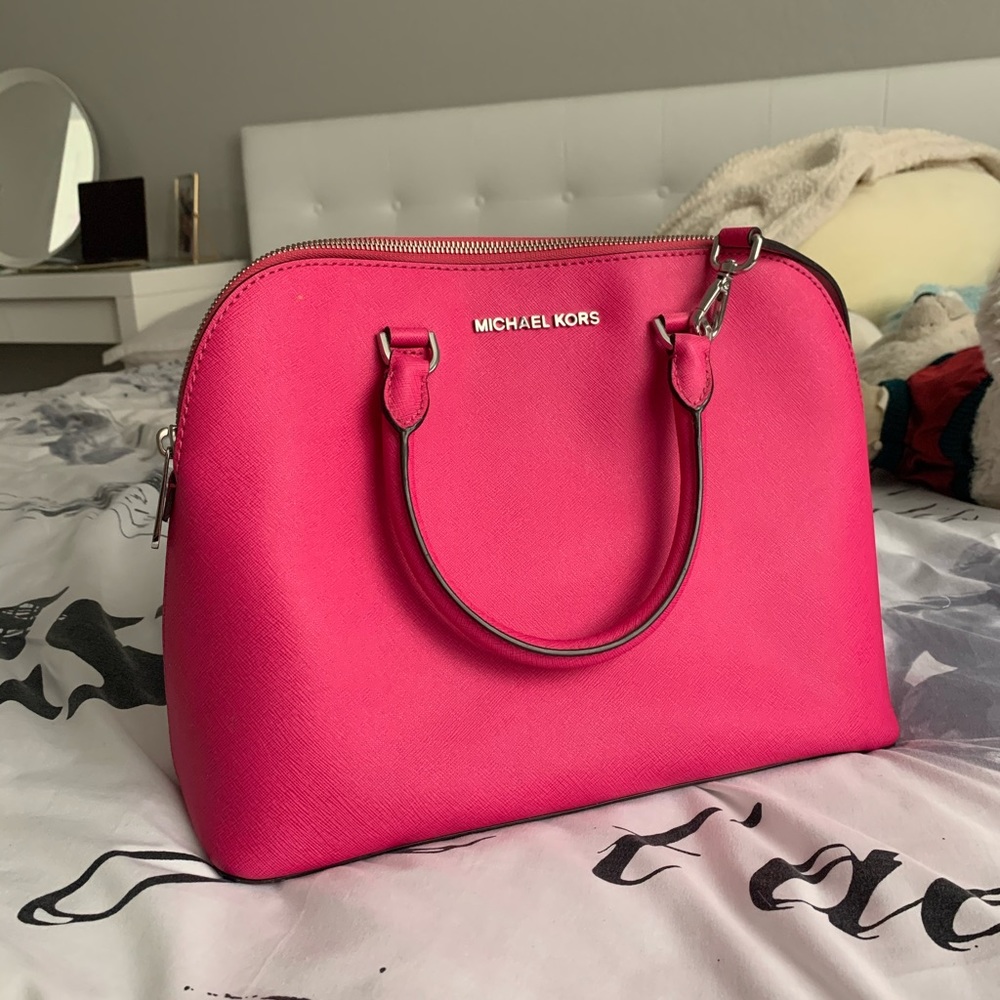 Michael Kors fusia pink purse satchel